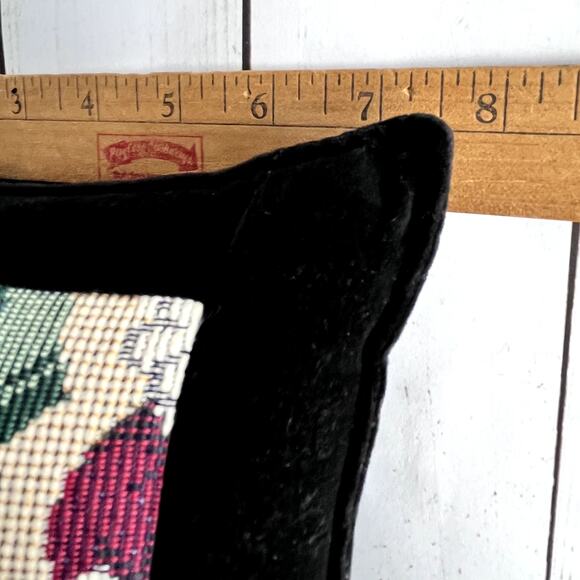 Maine Balsam Decorative Holiday Pillow Old World Santa Tapestry Velvet Back Trim - Picture 5 of 8